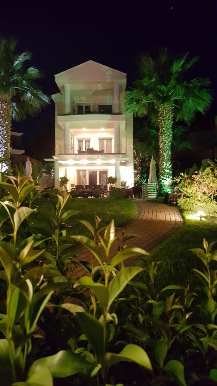 Sun Residence Exclusive Seaside Suites Polychrono Exterior photo